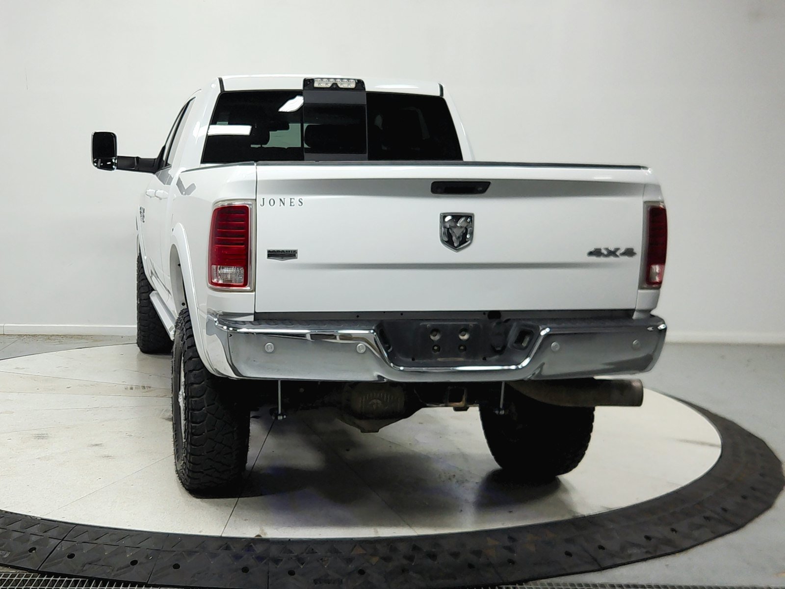 Used 2018 RAM 2500 Laramie w/ Convenience Group AWD/4WD image 7