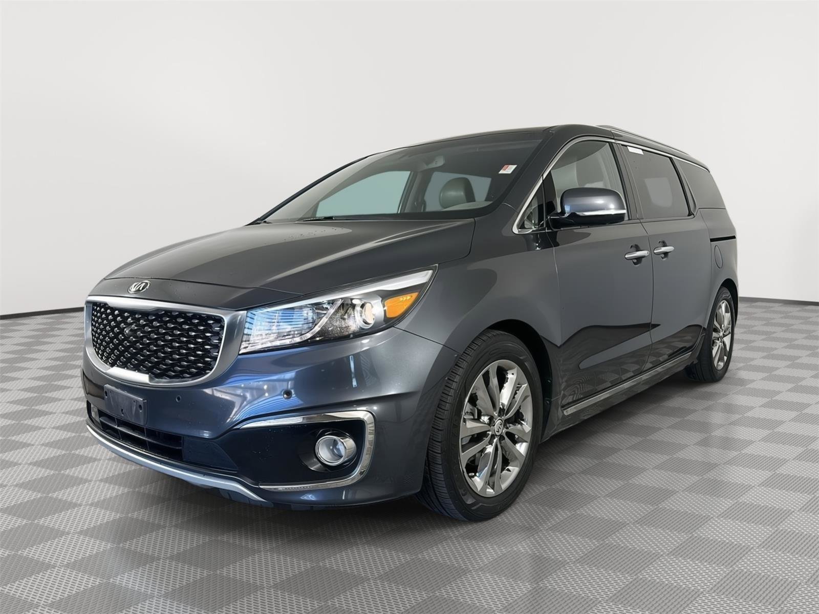 Used 2017 Kia Sedona SX Limited image 3