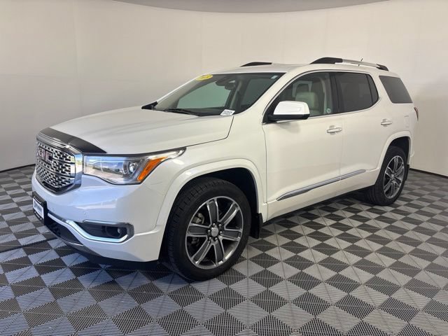 Used 2018 GMC Acadia Denali w/ Technology Package AWD/4WD image 34