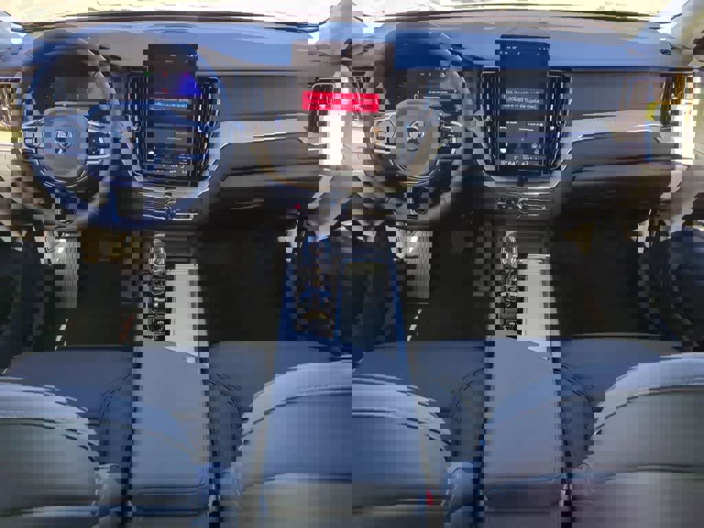 New 2026 Volvo XC60 B5 Plus w/ Protection Package Premier image 14