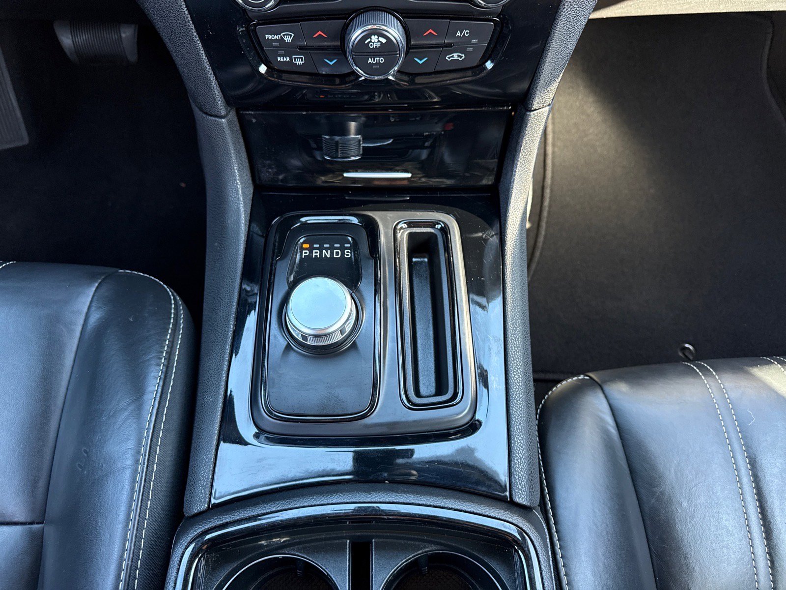 Used 2023 Chrysler 300 S RWD image 23