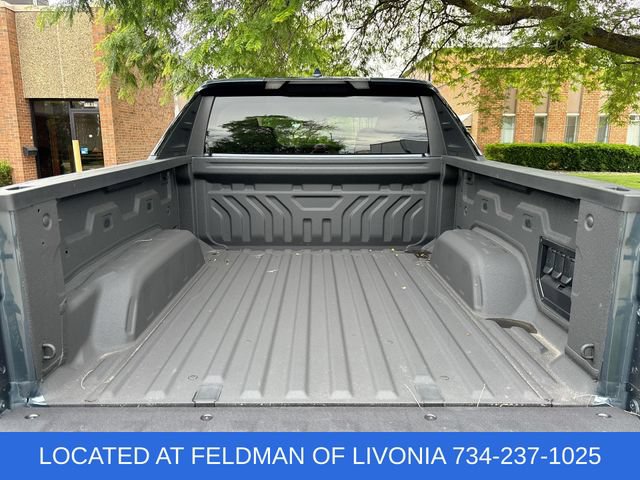 Certified 2025 Chevrolet Silverado EV LT AWD/4WD image 24