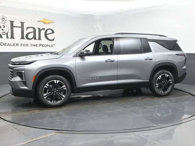 New 2027 Chevrolet Traverse LT w/ Sun and Wheel Package FWD image 11