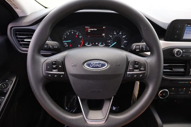 Certified 2022 Ford Escape S FWD image 9
