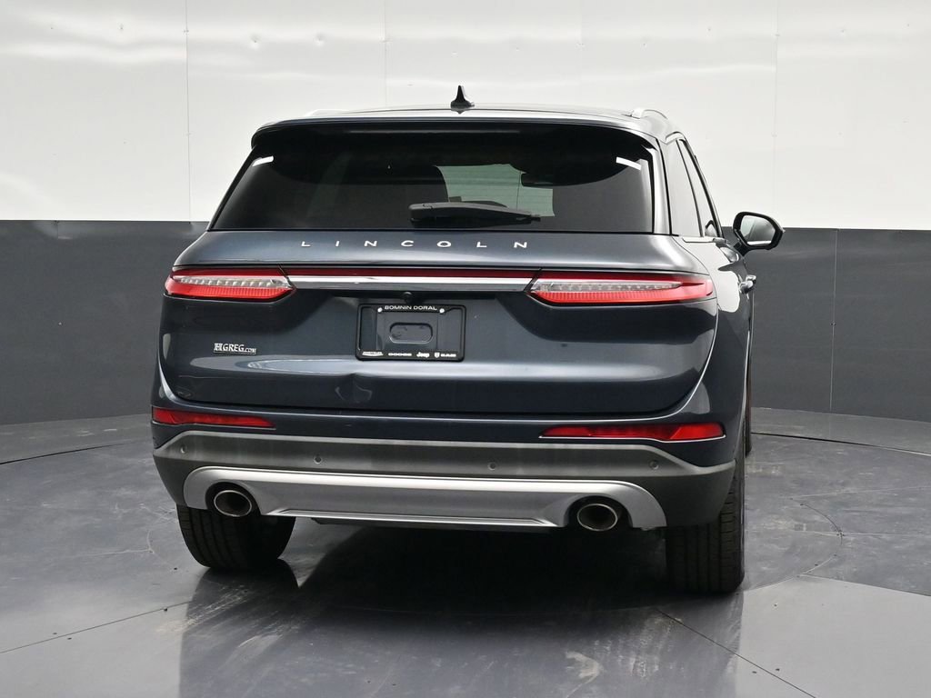 Used 2021 Lincoln Corsair Reserve FWD image 2
