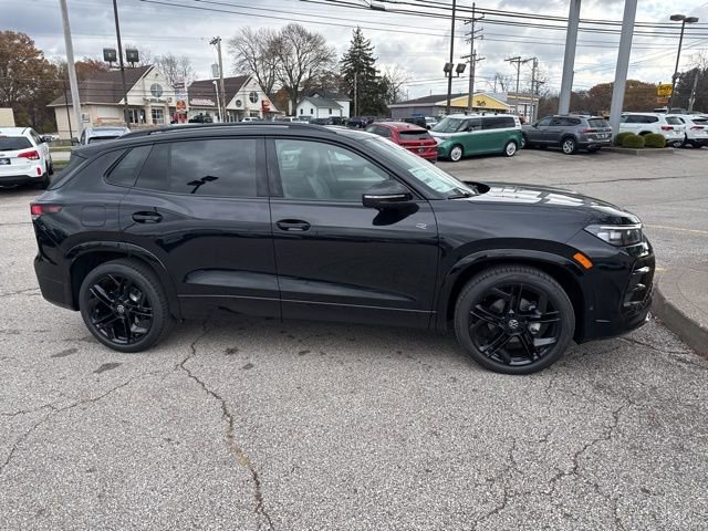 New 2026 Volkswagen Tiguan SE R-Line image 3