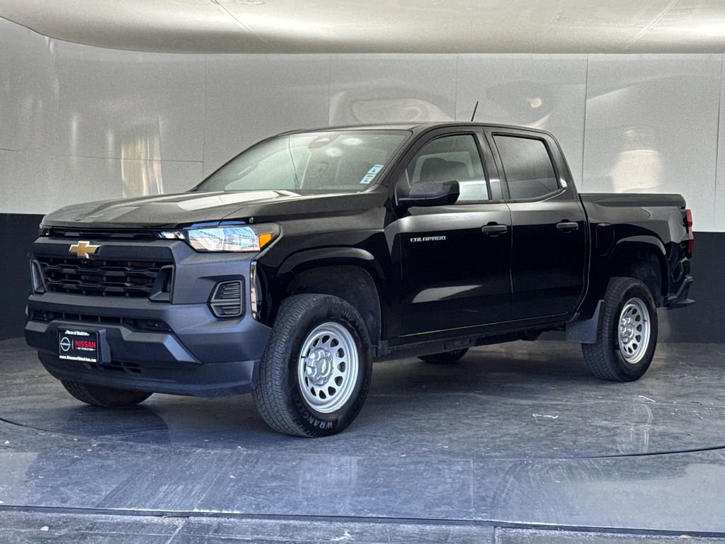 Used 2023 Chevrolet Colorado W/T image 7