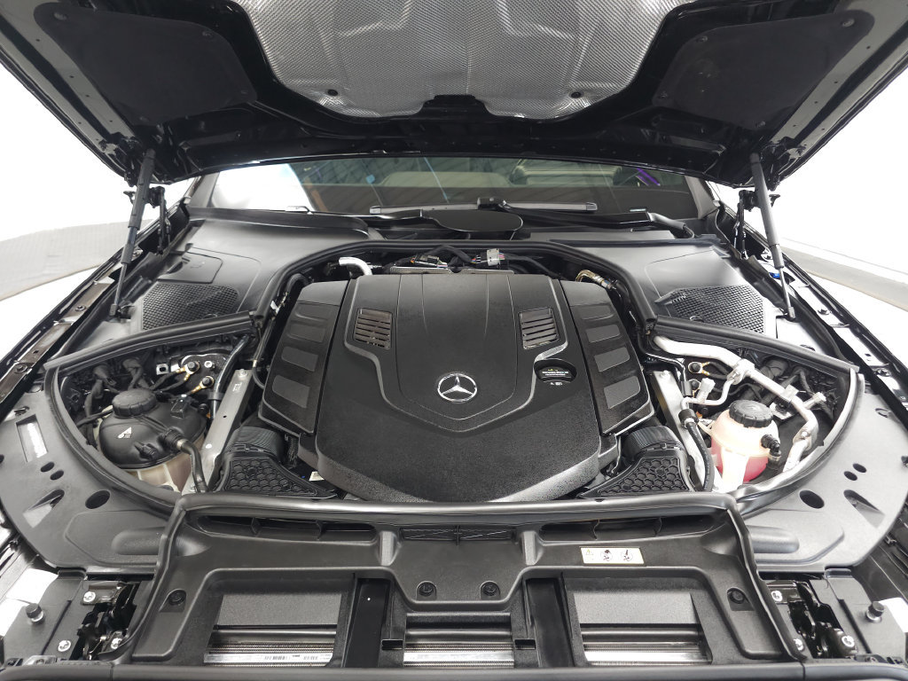 Used 2025 Mercedes-Benz S 580 4MATIC Sedan image 36