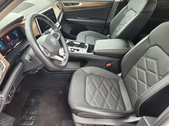 Used 2024 Volkswagen Atlas SE AWD/4WD image 10