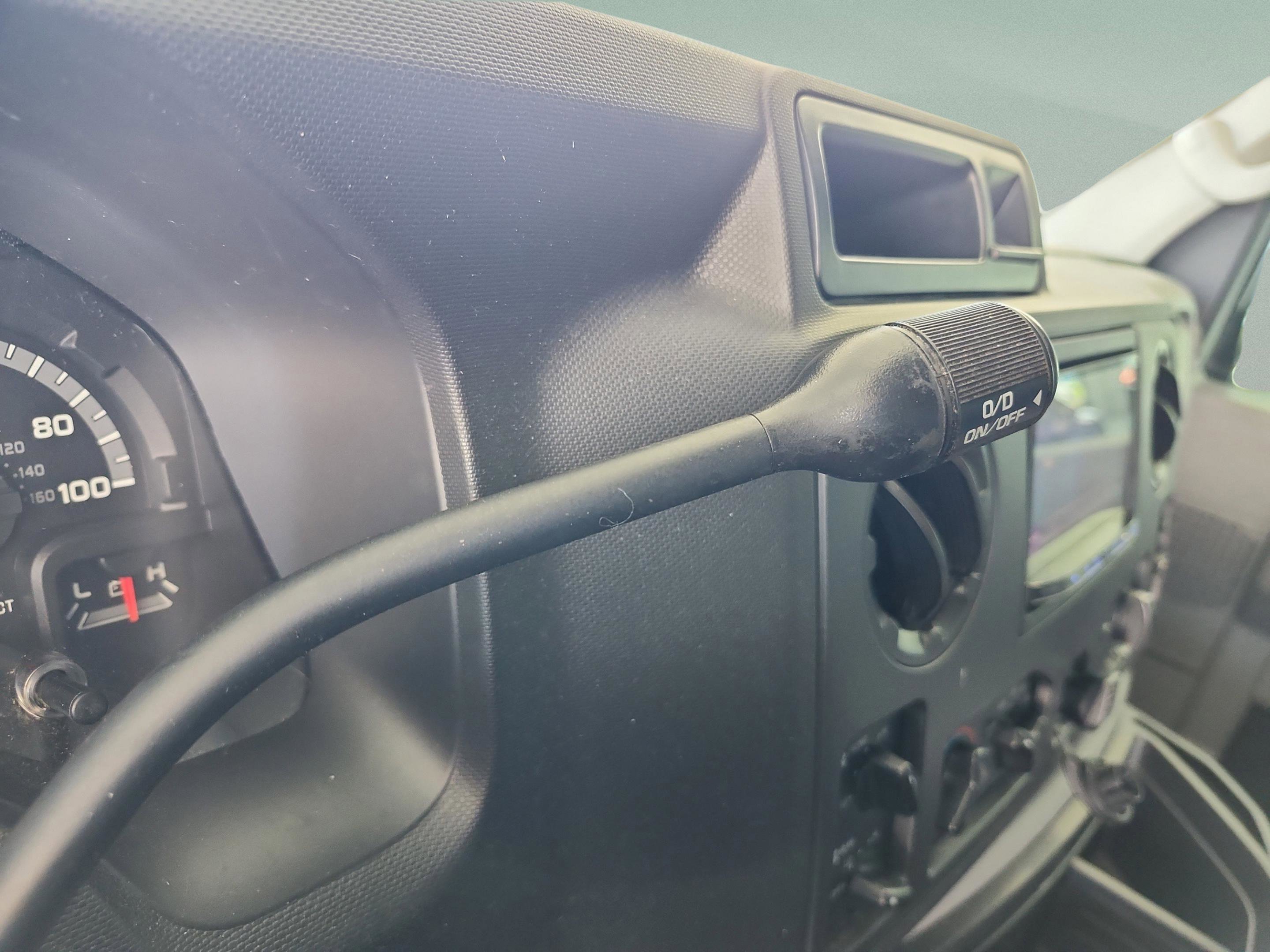 Used 2013 Ford E-350 and Econoline 350 XLT image 15