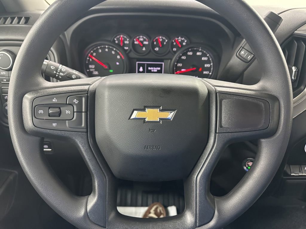 New 2026 Chevrolet Silverado 1500 W/T w/ WT Value Package AWD/4WD image 22