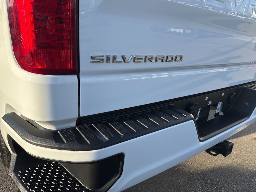 Used 2023 Chevrolet Silverado 1500 Custom image 26