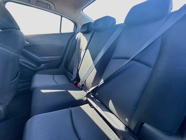 Used 2016 MAZDA MAZDA3 i Sport FWD image 27