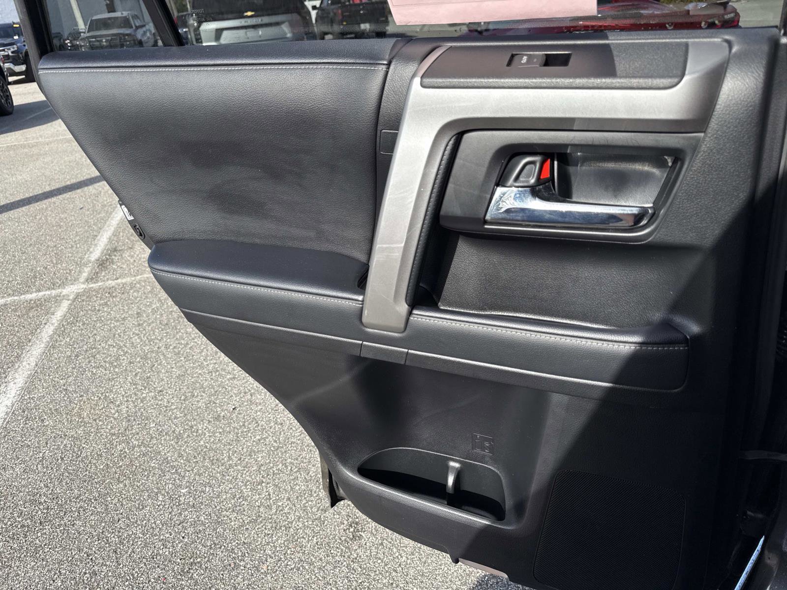 Used 2022 Toyota 4Runner Limited image 9