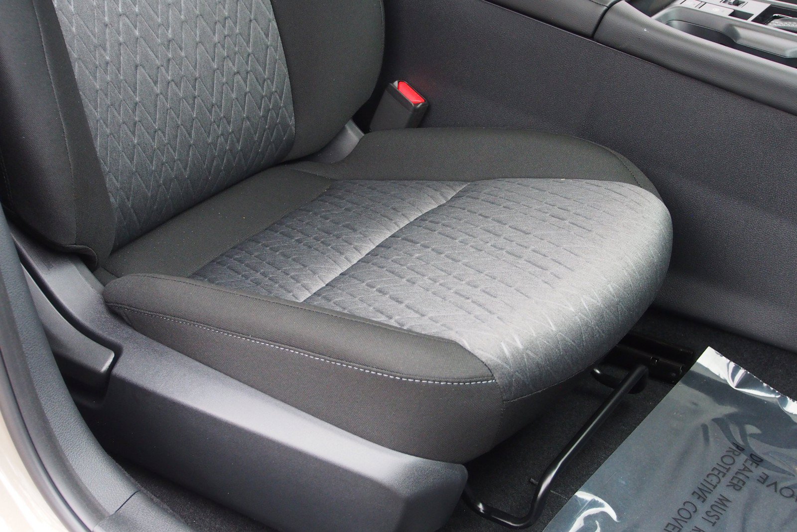 New 2026 Nissan Sentra SV w/ SV Convenience Package FWD image 12