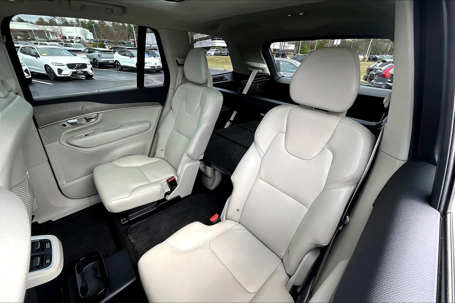 Certified 2023 Volvo XC90 B6 Plus w/ Protection Package Premier AWD/4WD image 20