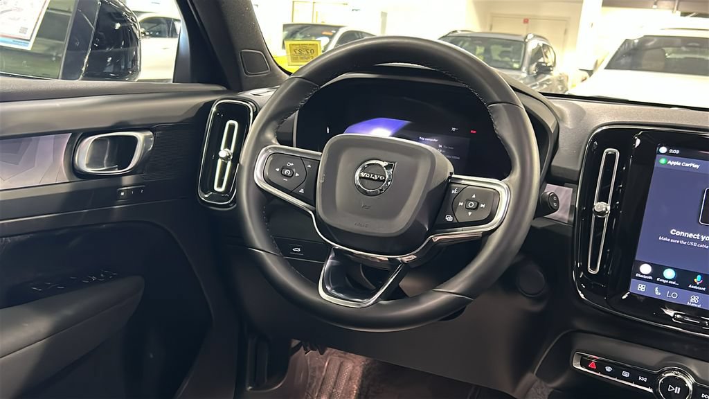 Certified 2023 Volvo XC40 Recharge Plus w/ Protection Package Premier AWD/4WD image 25
