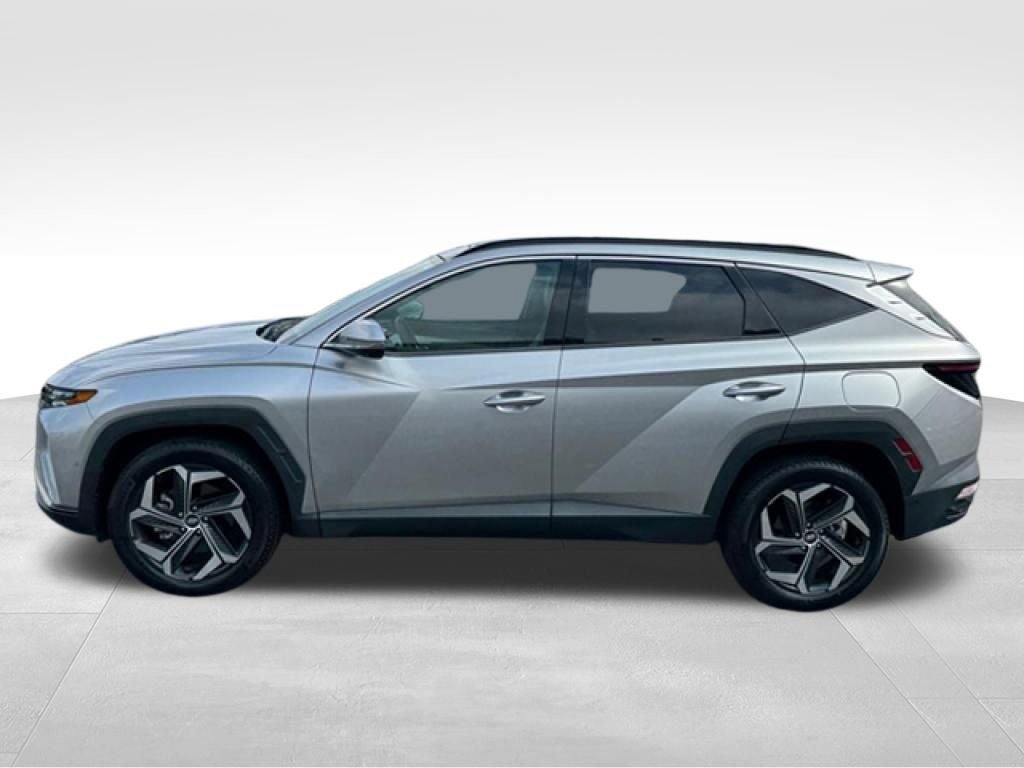 Used 2022 Hyundai Tucson Limited AWD/4WD image 2