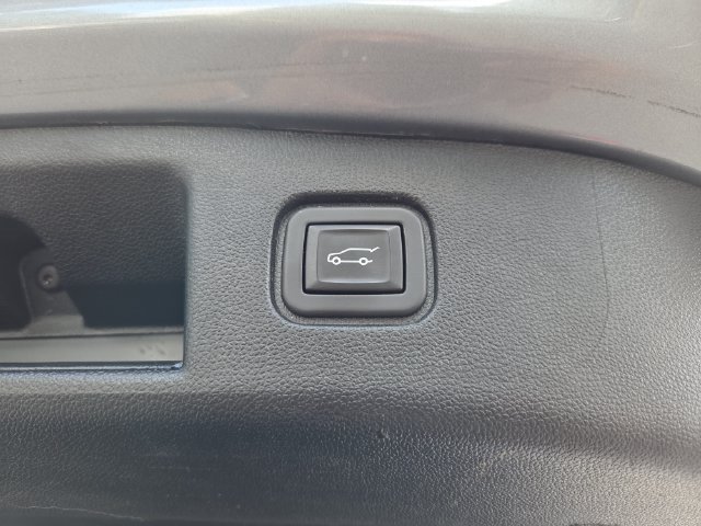 Certified 2024 Chevrolet Blazer EV LT AWD/4WD image 11