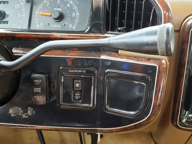 Used 1990 Ford Bronco AWD/4WD image 24