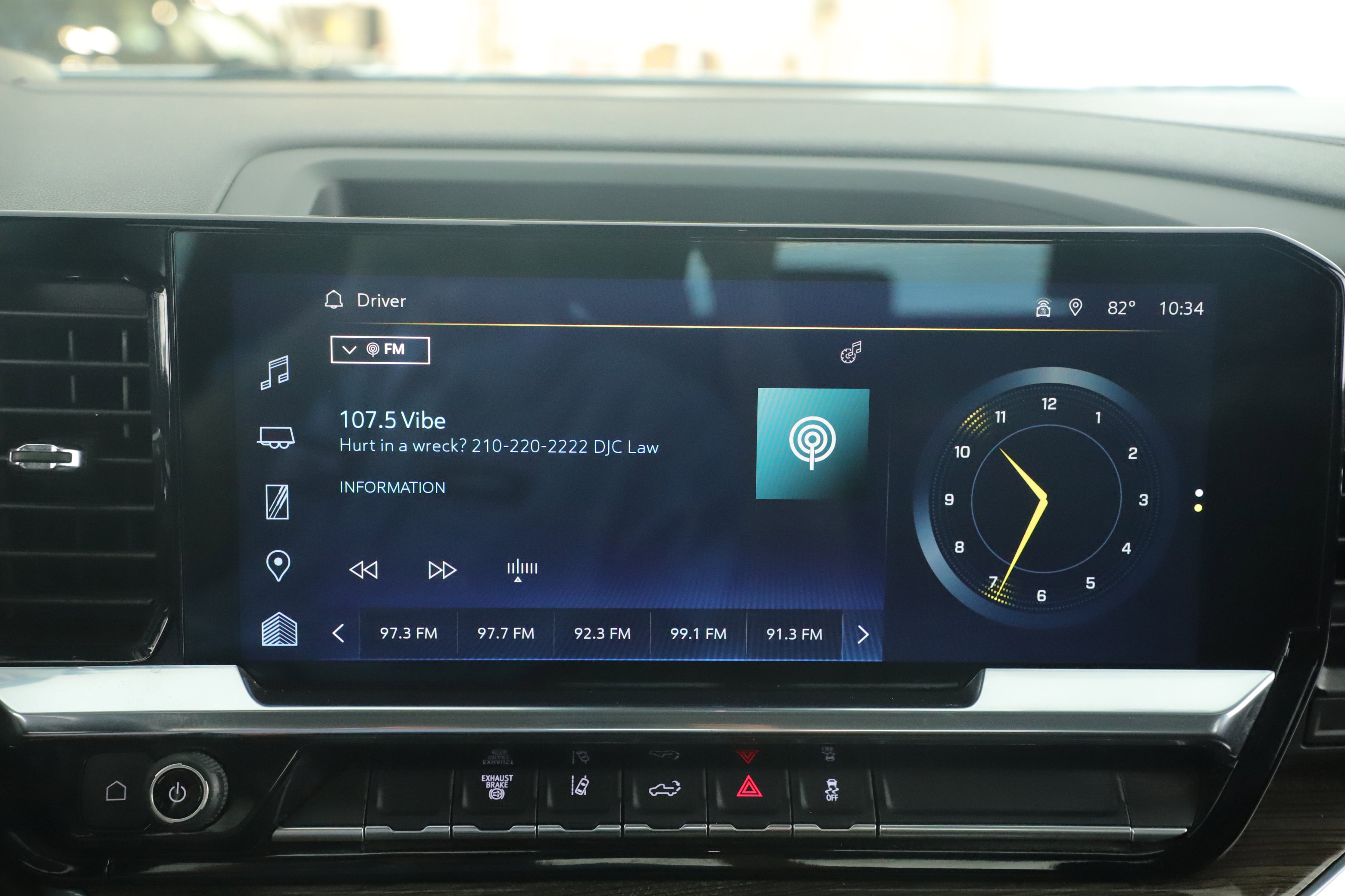 Used 2024 Chevrolet Silverado 2500 LT image 8