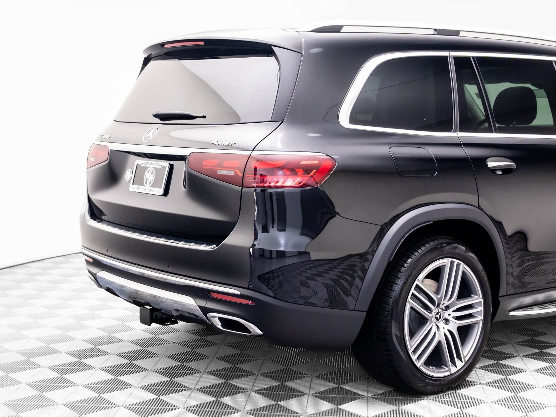 New 2026 Mercedes-Benz GLS 450 4MATIC image 31