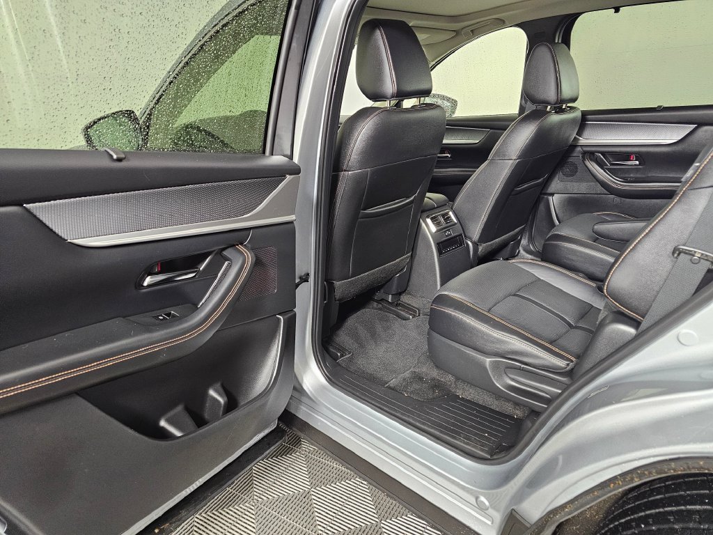 Used 2024 MAZDA CX-90 3.3 Turbo w/ Premium Package AWD/4WD image 17
