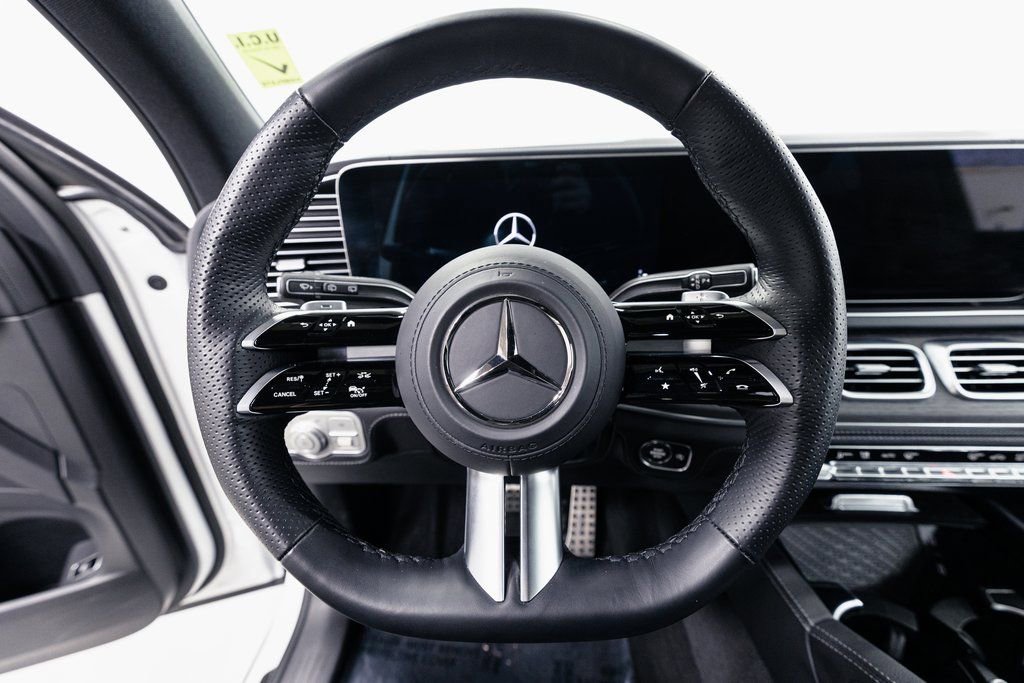 Certified 2026 Mercedes-Benz GLS 450 4MATIC image 12
