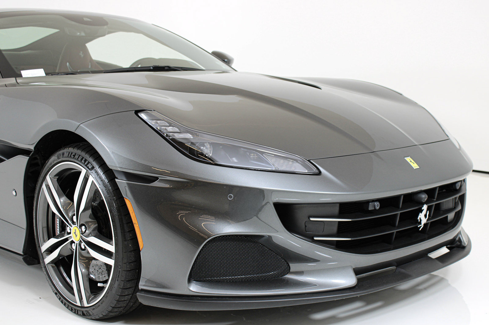 Certified 2022 Ferrari Portofino M RWD image 15