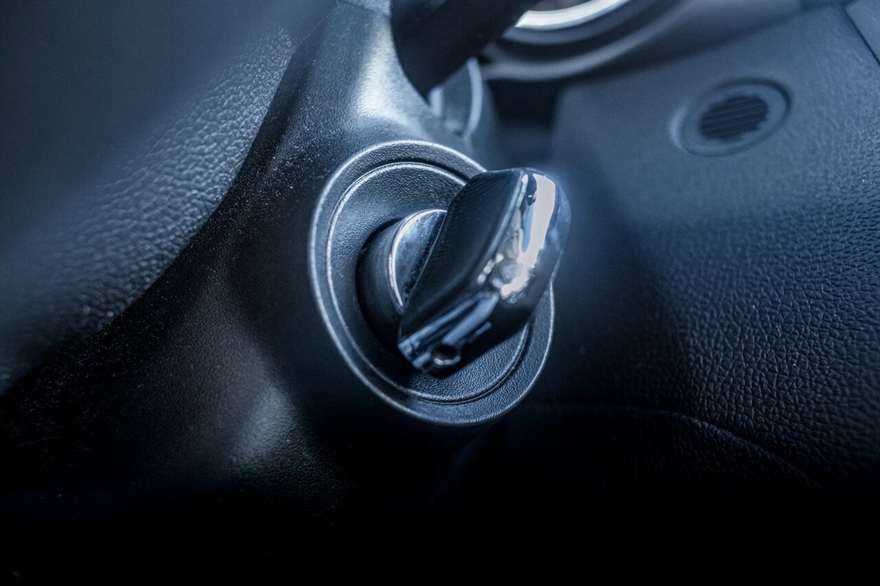 Used 2009 Cadillac CTS V image 23