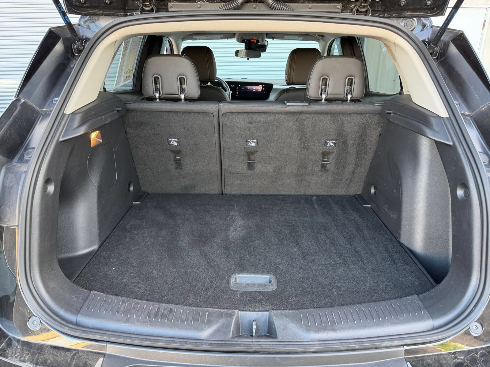 Used 2025 Buick Encore GX Preferred FWD image 30
