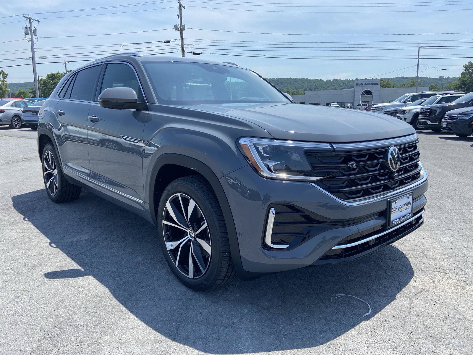 New 2026 Volkswagen Atlas Cross Sport SEL Premium R-Line