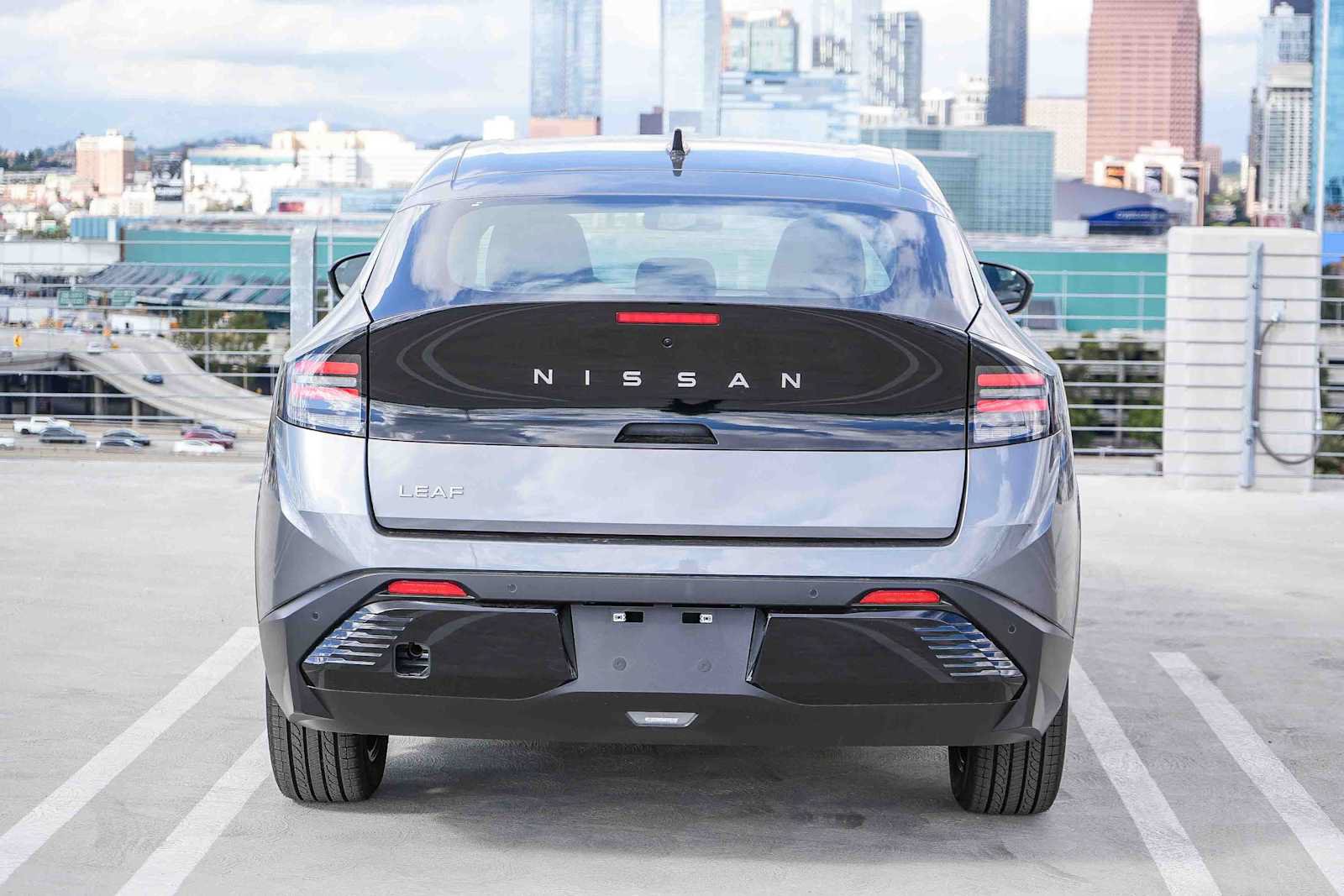 New 2026 Nissan Leaf SV+ w/ Floor Mat Package (SV+) FWD image 7
