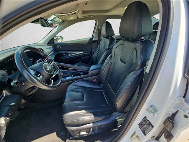 Used 2024 Hyundai Elantra Limited FWD image 16