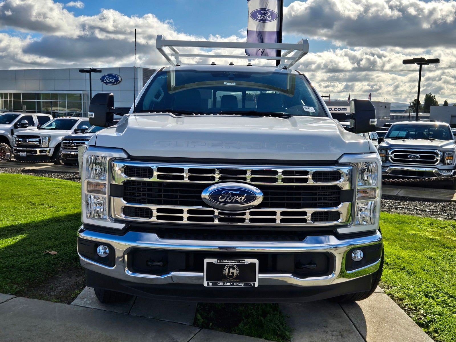 New 2026 Ford F350 XL w/ XL Chrome Package RWD image 2