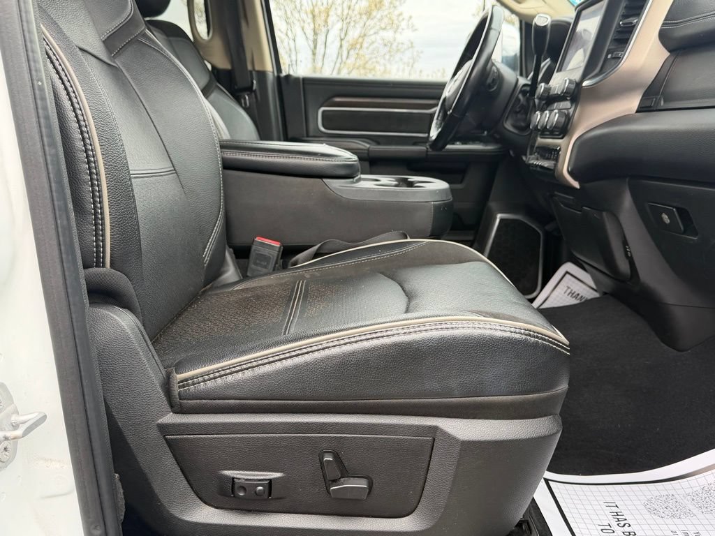 Used 2022 RAM 2500 Laramie AWD/4WD image 10