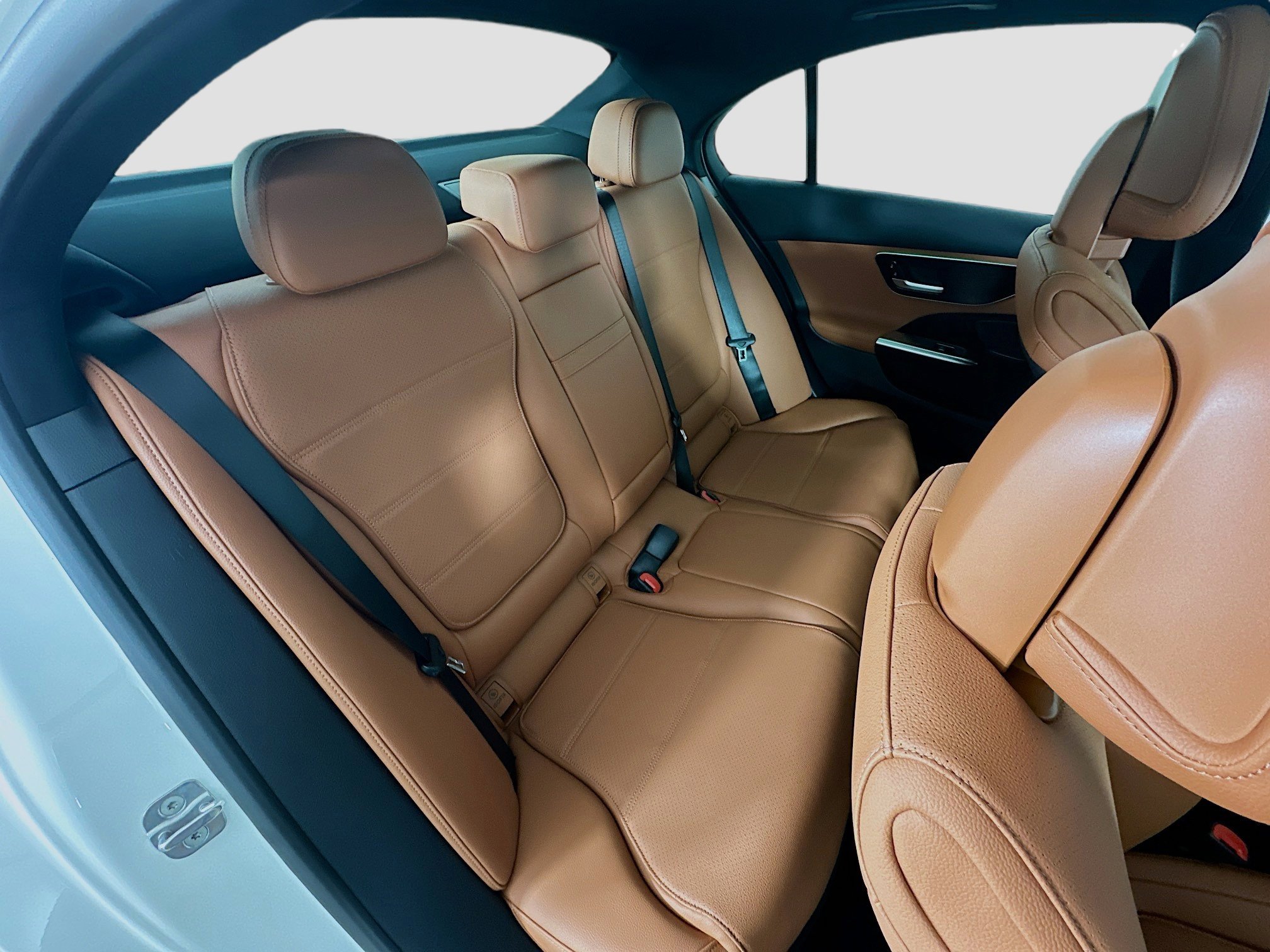 Certified 2026 Mercedes-Benz C 300 4MATIC Sedan image 35