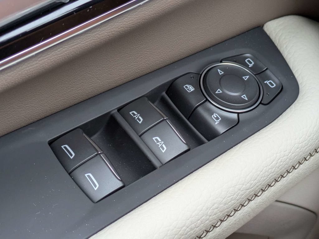 New 2026 GMC Yukon Denali w/ Denali Reserve Package AWD/4WD image 27