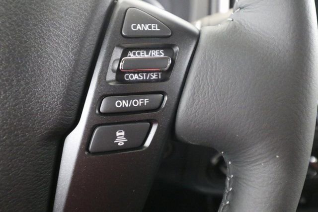 New 2025 Nissan Frontier SV w/ SV Convenience Package image 8