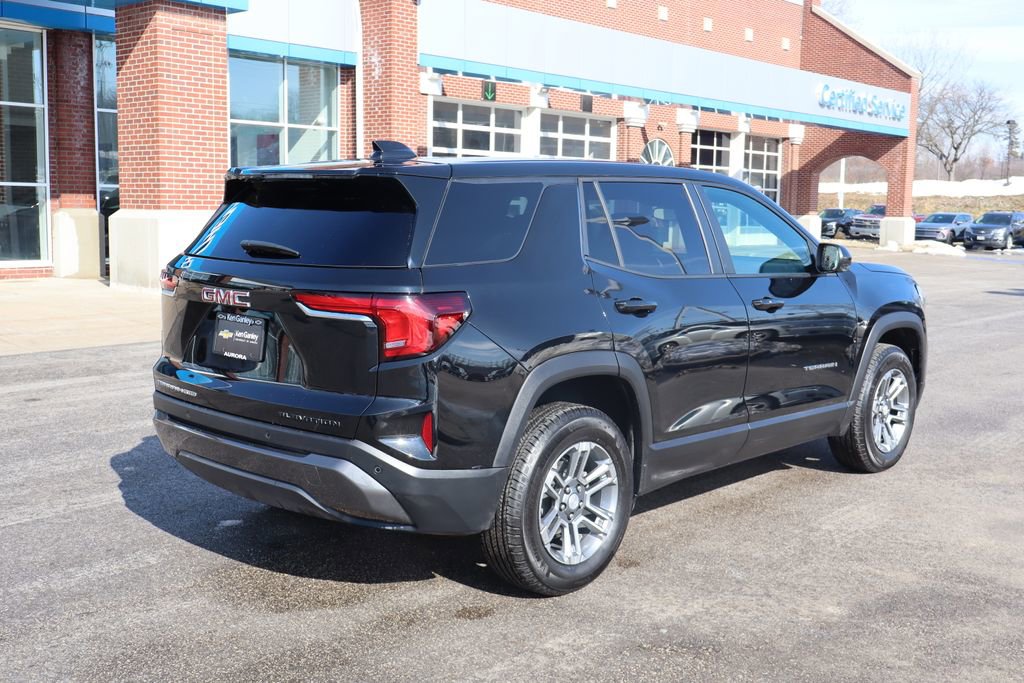 Used 2025 GMC Terrain Elevation image 30