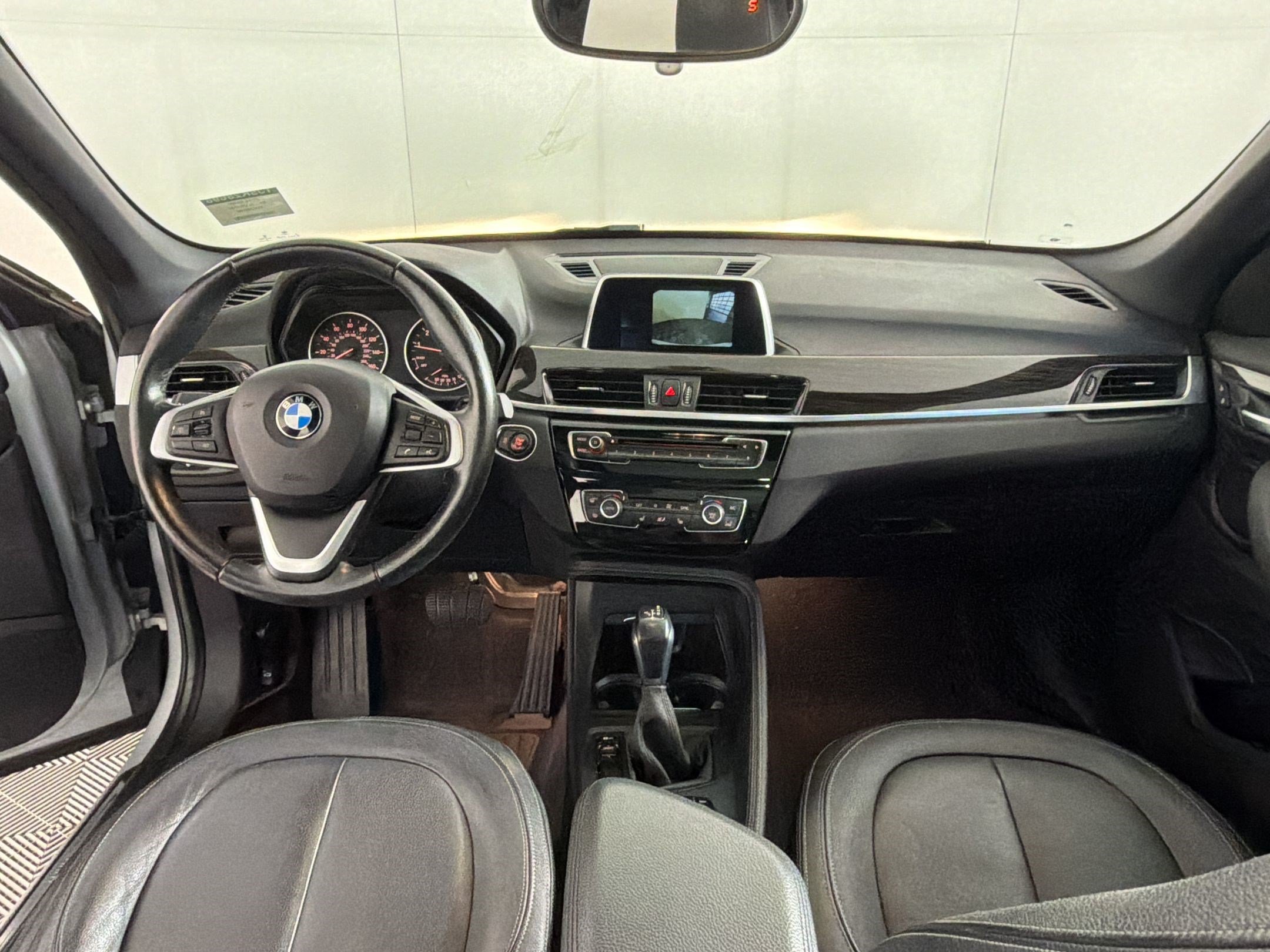 Used 2018 BMW X1 xDrive28i AWD/4WD image 17