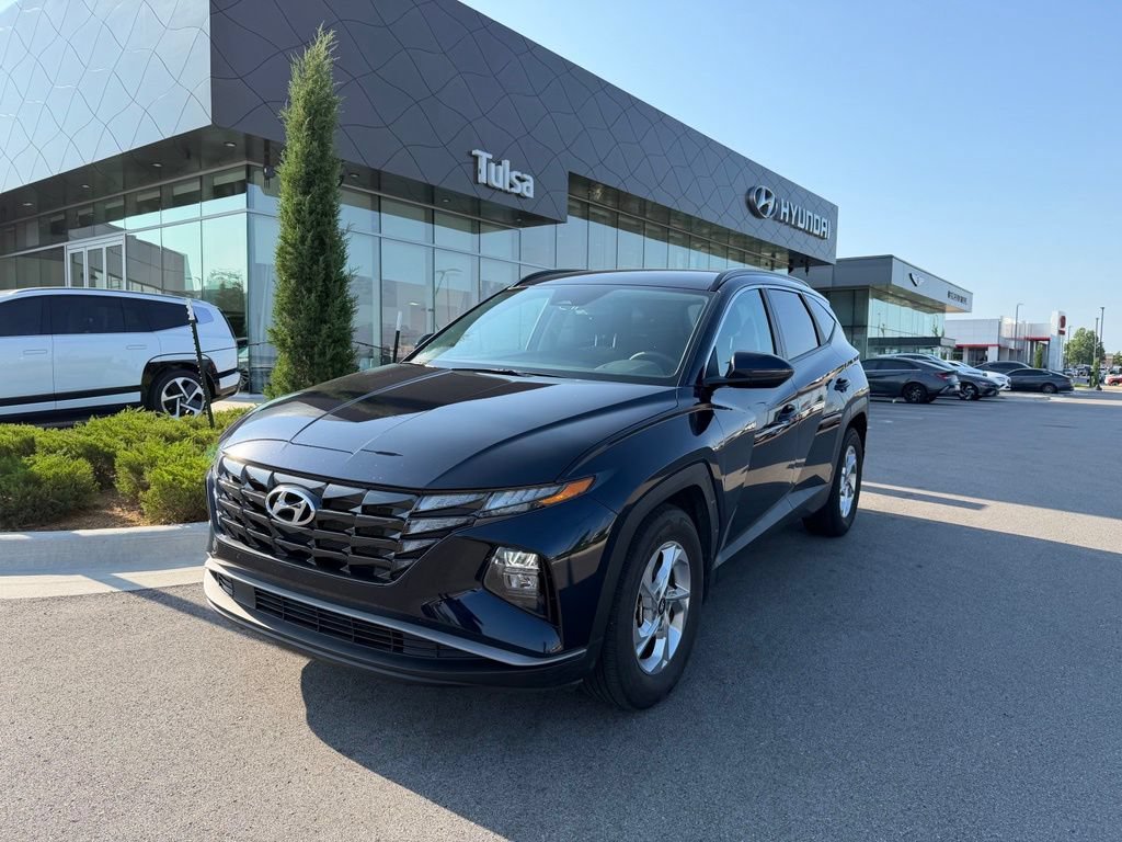 Certified 2022 Hyundai Tucson SEL FWD image 2