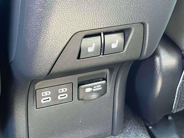 Certified 2025 Toyota Prius Plug-In Hybrid w/ Limited Premium Package FWD image 18