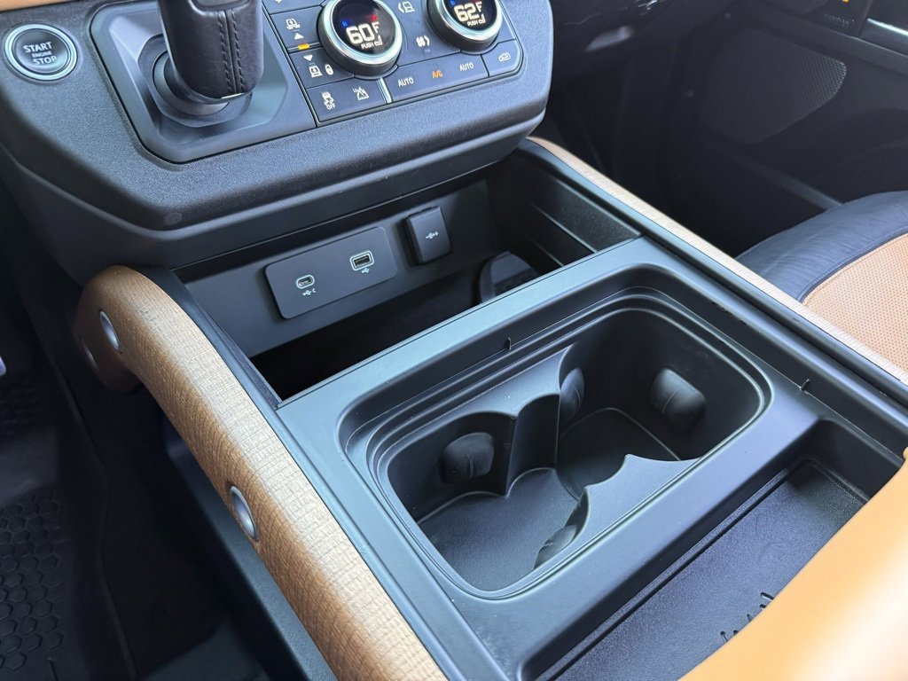 Used 2020 Land Rover Defender 110 X image 24