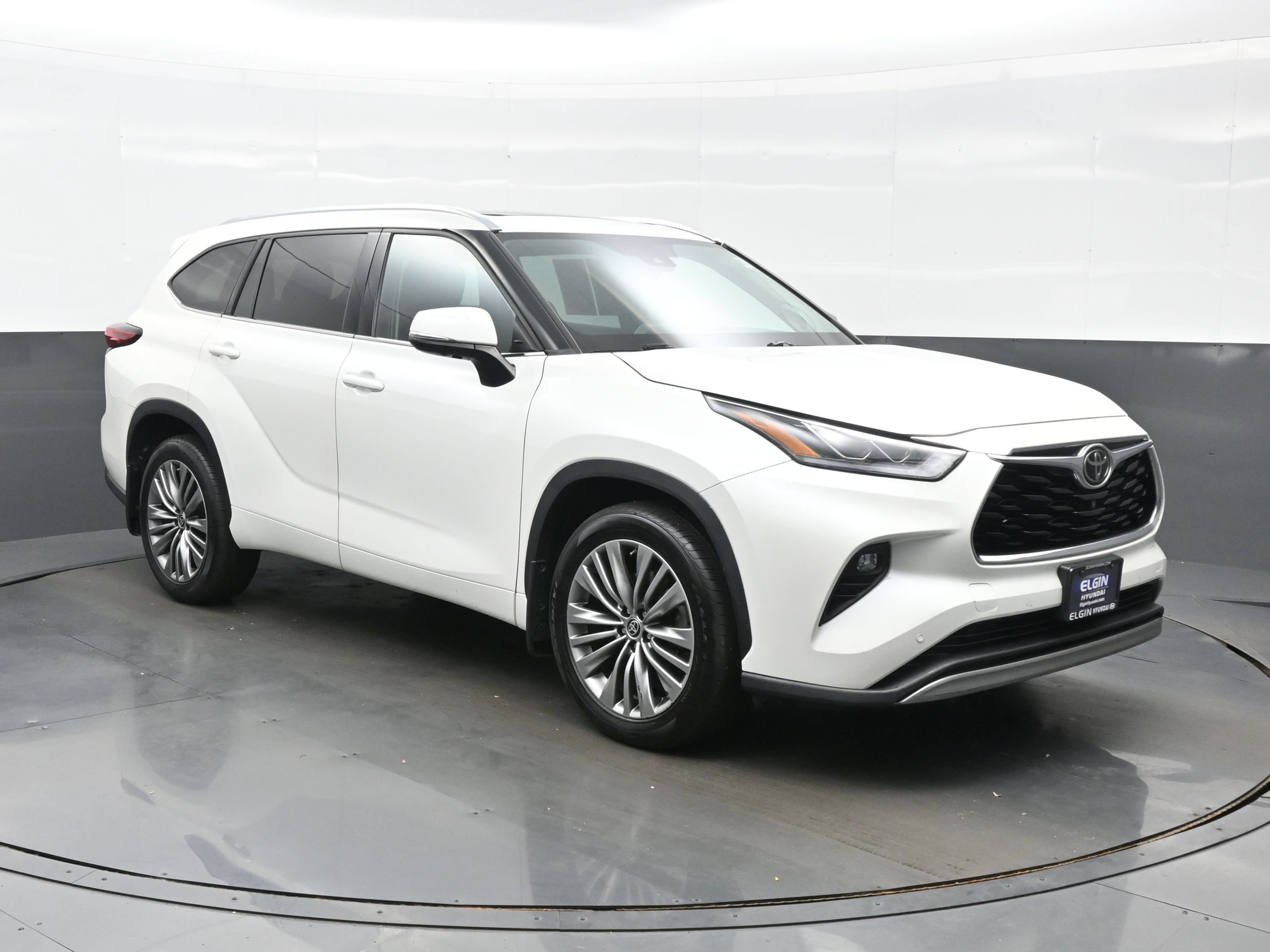 Used 2021 Toyota Highlander Platinum AWD/4WD image 8