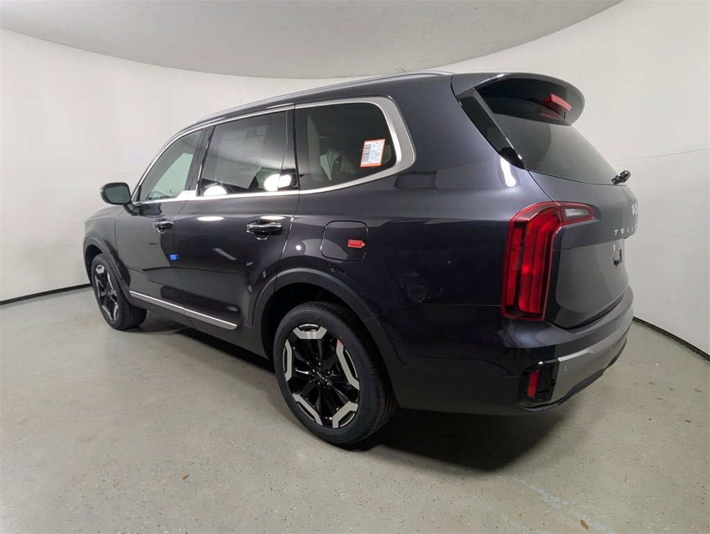 New 2025 Kia Telluride S image 5