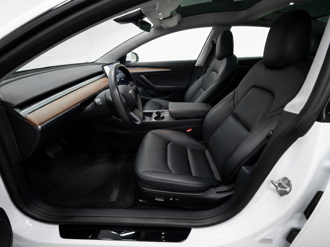 Used 2023 Tesla Model 3 Standard Range RWD image 15