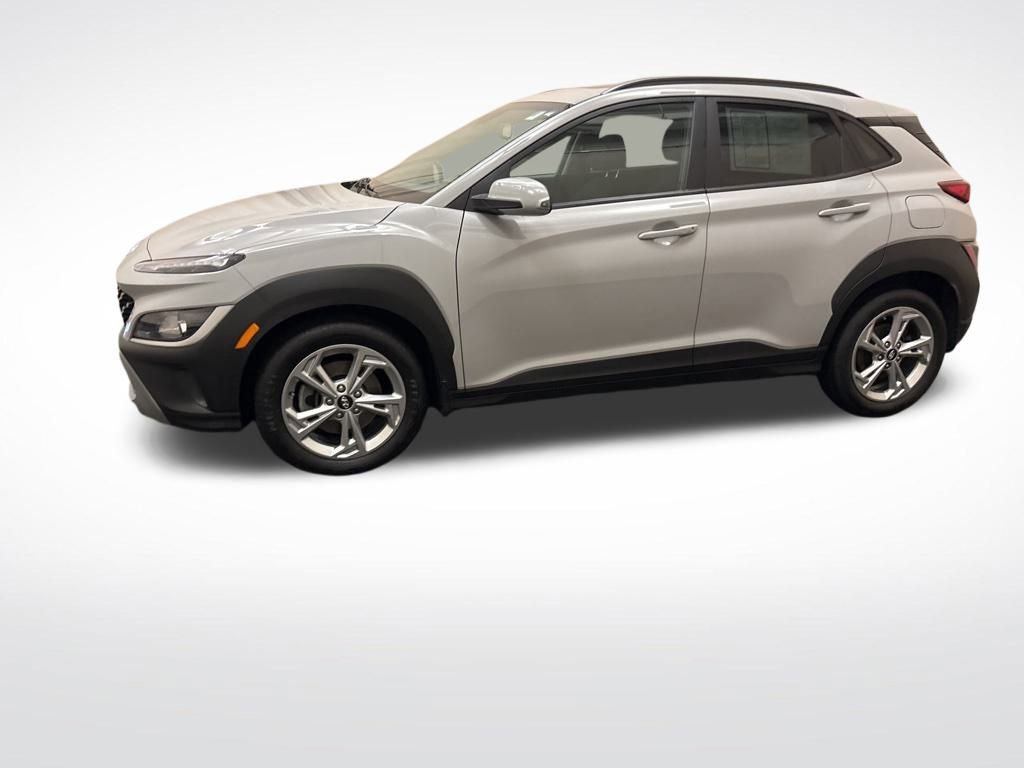 Certified 2022 Hyundai Kona SEL w/ Convenience Package image 9