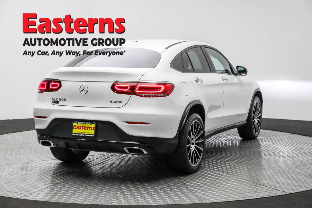 Used 2023 Mercedes-Benz GLC 300 4MATIC Coupe image 5