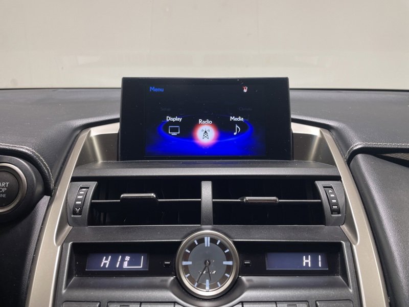 Used 2017 Lexus NX 200t FWD image 27